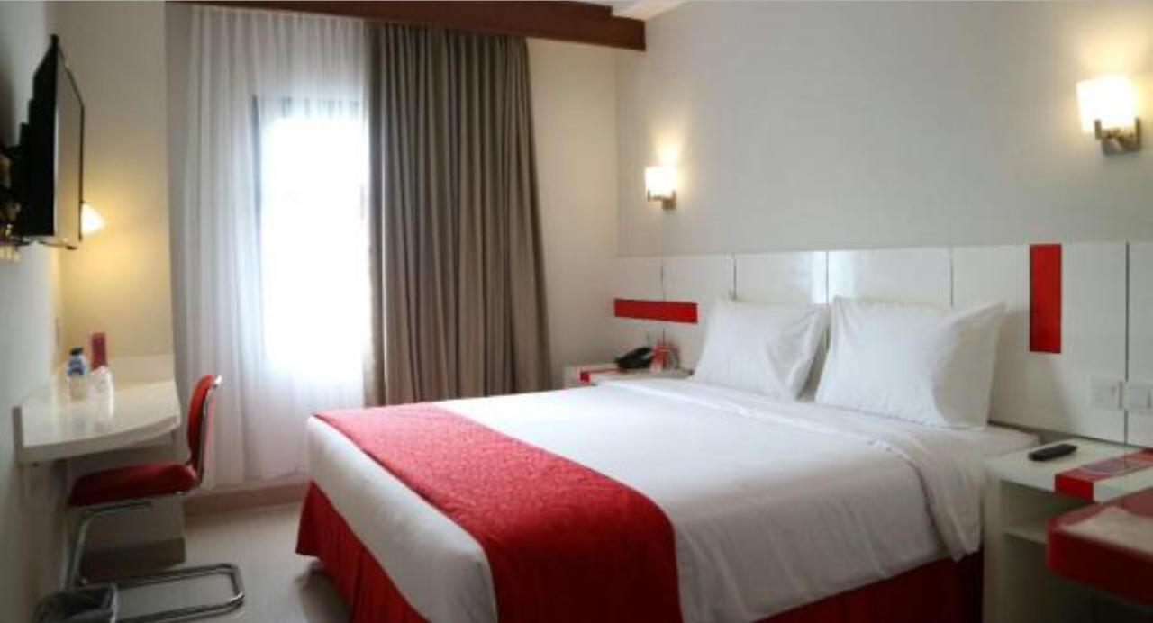 Brothers Inn Sukoharjo Экстерьер фото